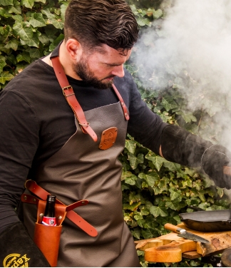 Odinė prijuostė BBQ ruda Bovine Brown