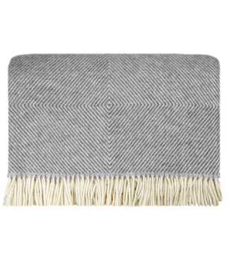 Vilnonis užklotas su kutais pilka-balta spalva