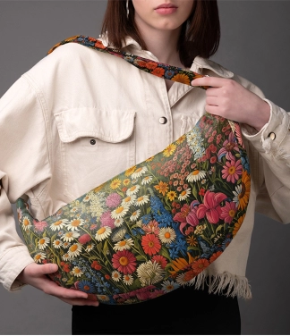 gėlėta rankinė per petį