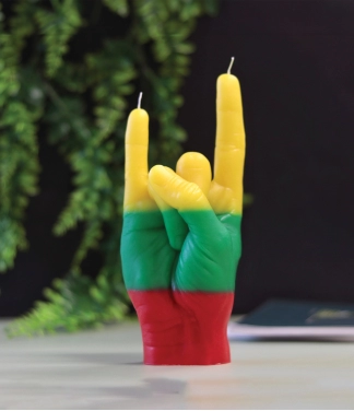 Rankų darbo žvakė You Rock Lietuvos vėliava
