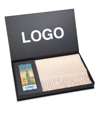 kaledines verslo dovanos salikas ir zvake