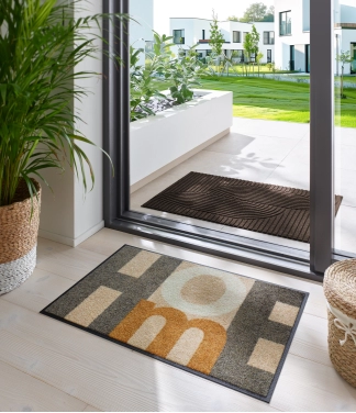 duru kilimėlis namams plaunamas