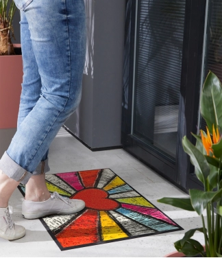 duru kilimelis namams pop art