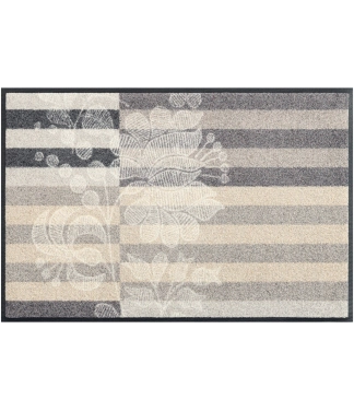 pilkas duru kilimelis namams