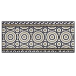 ilgas rastuotas kiliminis takas