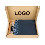 personalizuotos verslo dovanos merino pledas ir gertuvė