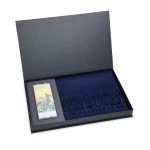 dovanų rinkinys vyrams šalikas ir žvakė 1