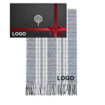 Stilinga verslo dovana šalikas su logotipu ir dėžutė 