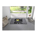 Durų kilimėlis Love is Love 1