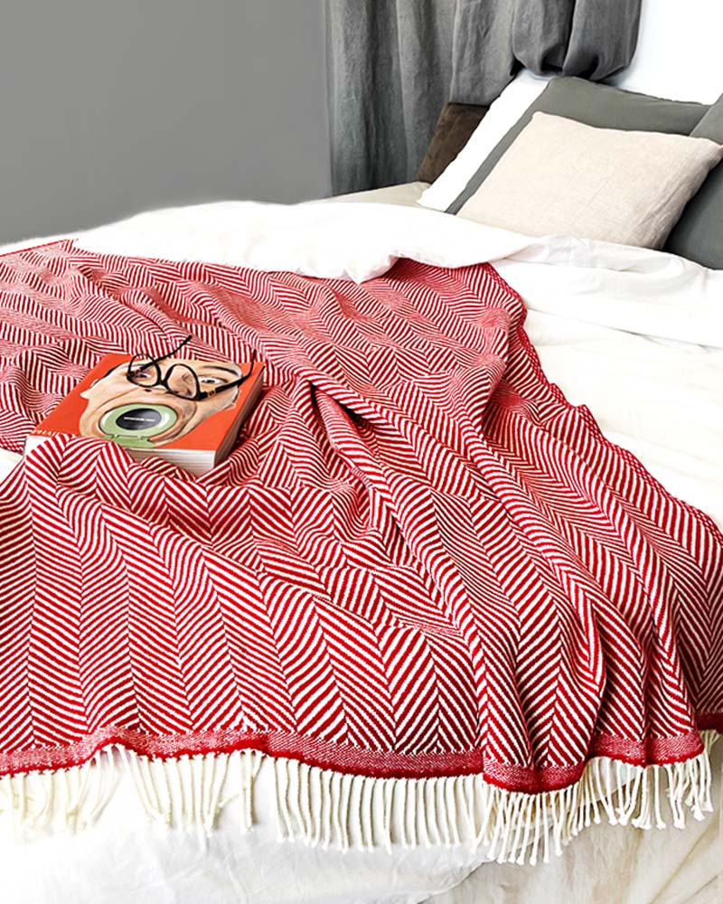 Pledas Scarlet Red merino vilna 5 Pledas Scarlet Red merino vilna 5