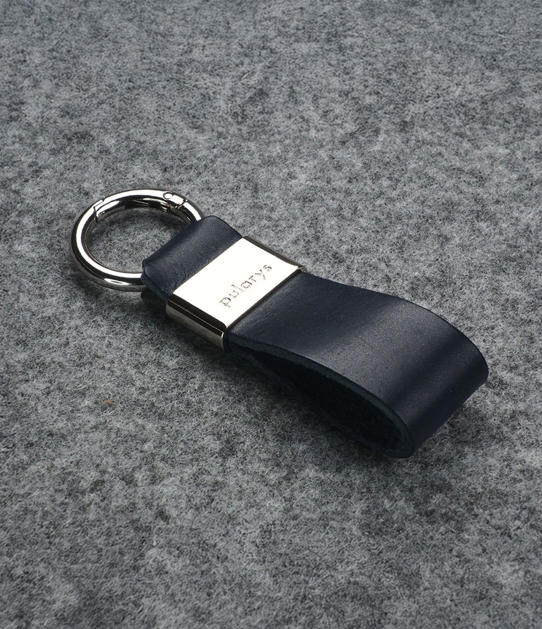 Dovanų rinkinys vyrams odinė piniginė ir raktų pakabukas Hobby Navy Blue 11 odinis raktų pakabukas tamsiai mėlynas 11